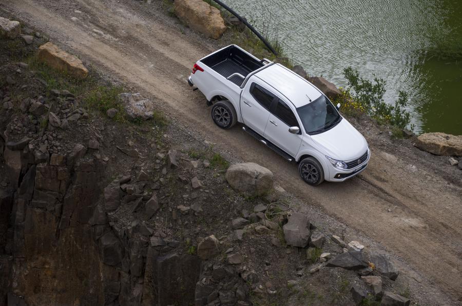  Fiat Fullback Double Cab 2016 года  (фото 21 из 31)